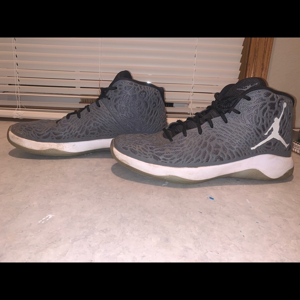 Jordan XI
